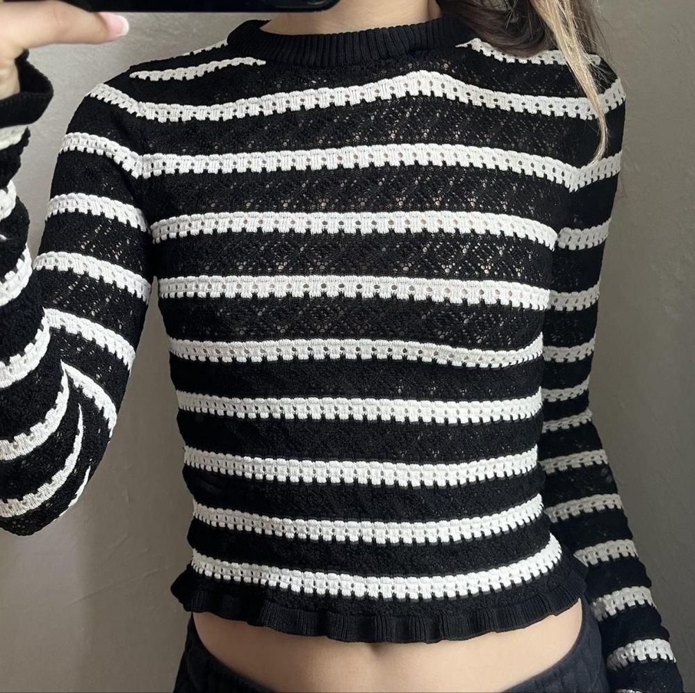 ZARA Black White Knitted Striped Cropped Long Sleeve Jumper, Size S